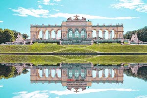 卡利亚里客场战胜对手，保持不败状态